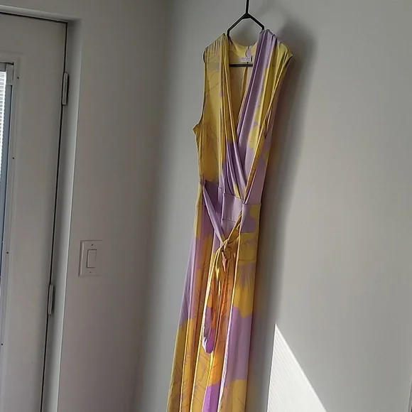 EUC Purple/Yellow Maxi Dress - Picture 1 of 2